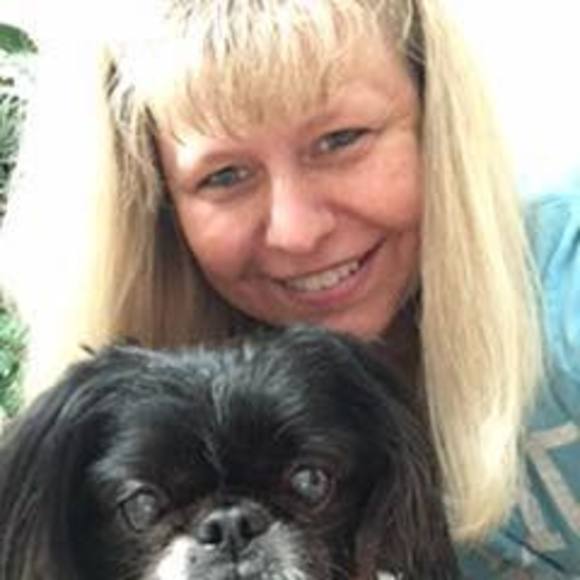 Meet your Posher, Sandra - Picture 1 of 1